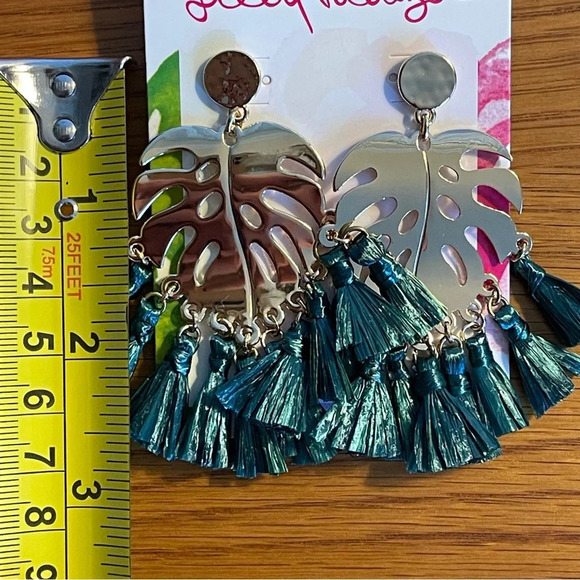 Lilly Pulitzer Frond of You Earrings - Picture 4 of 4